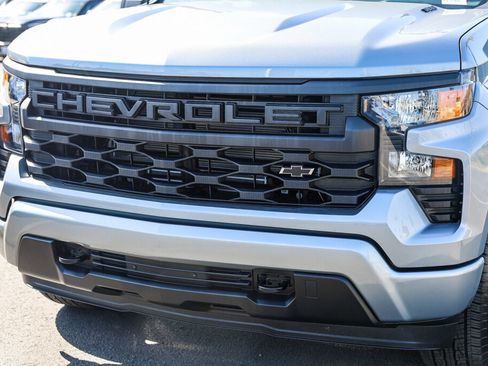 Used 2026 Chevrolet Silverado 1500 Custom w/ LPO, Dark Essentials Package image 17