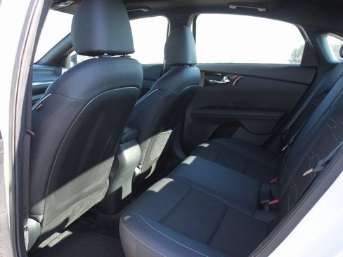 Used 2024 Kia Forte GT-Line w/ GT-Line Premium Package FWD image 6