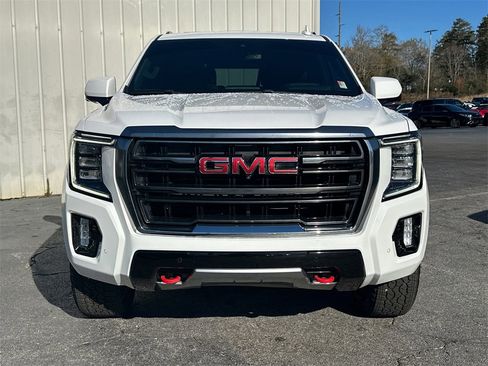 Used 2021 GMC Yukon AT4 w/ AT4 Premium Plus Package image 3