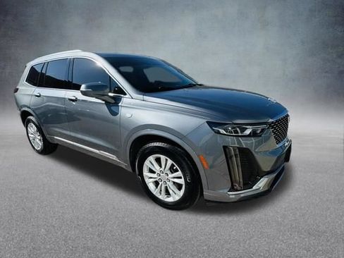 Used 2022 Cadillac XT6 Luxury AWD/4WD image 1