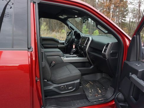 Used 2015 Ford F150 XLT w/ Equipment Group 302A Luxury image 15