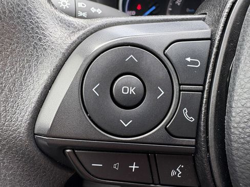 Used 2024 Toyota RAV4 LE AWD/4WD image 13