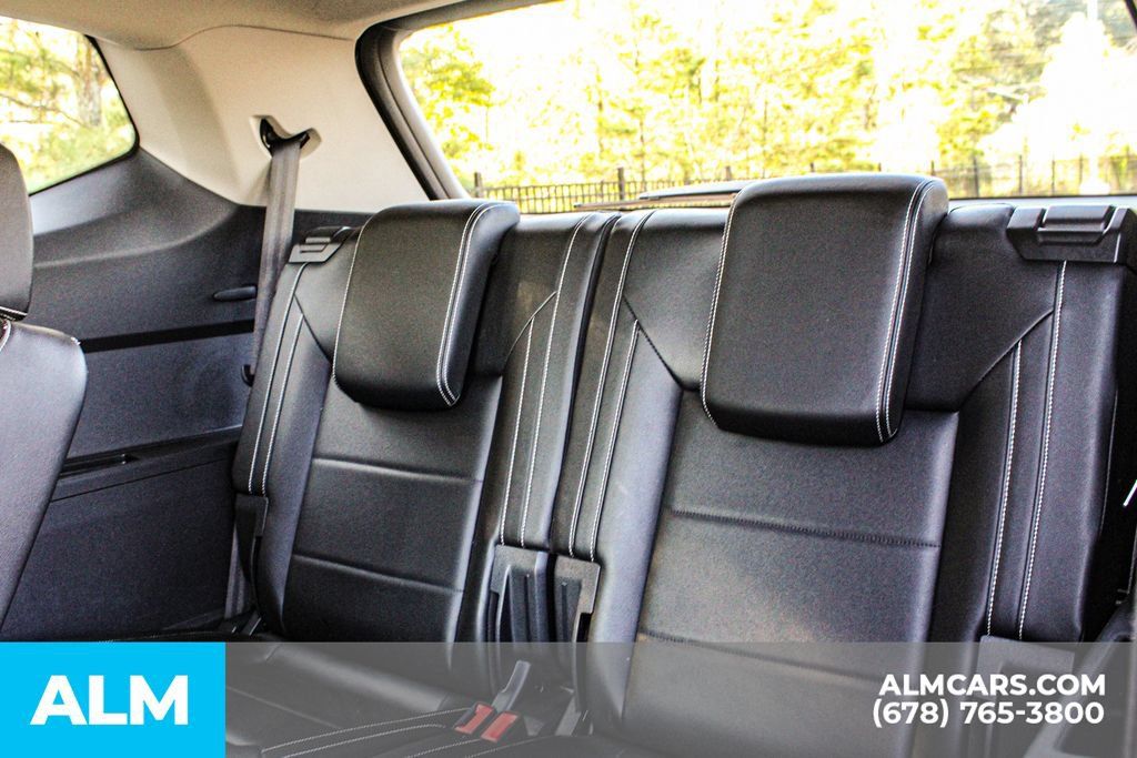 Used 2022 Volkswagen Atlas SE w/ Panoramic Sunroof Package FWD image 18