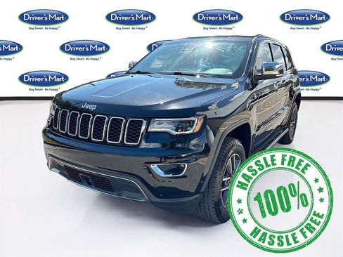 Used 2022 Jeep Grand Cherokee Limited w/ Tech Group AWD/4WD image 3