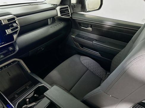 Used 2022 Toyota Tundra SR5 image 22