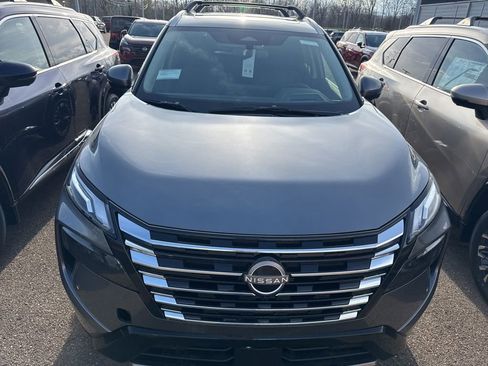 New 2026 Nissan Rogue Platinum w/ Platinum Premium Package AWD/4WD image 9