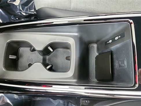 Used 2023 Volkswagen ID.4 Pro image 46