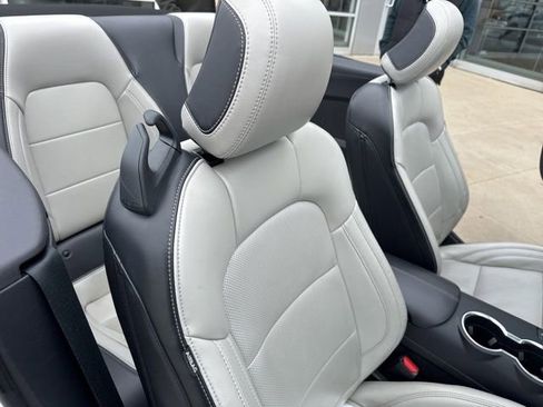 Used 2024 Ford Mustang Premium image 34