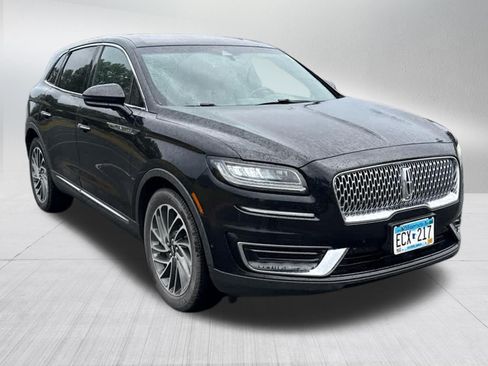 Used 2019 Lincoln Nautilus Reserve AWD/4WD image 2