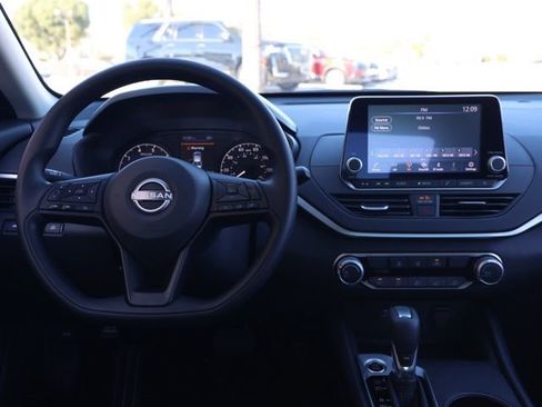 New 2025 Nissan Altima 2.5 S image 21