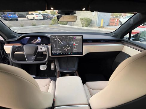 Used 2022 Tesla Model S Standard Range image 13