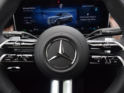 New 2025 Mercedes-Benz GLC 300 4MATIC image 20