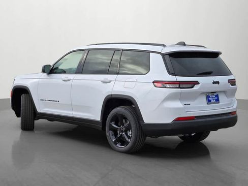 New 2025 Jeep Grand Cherokee L Altitude image 4