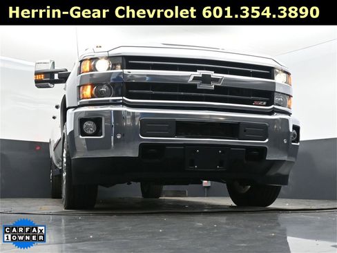 Used 2019 Chevrolet Silverado 2500 LTZ w/ Duramax Plus Package image 45