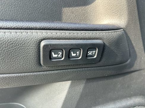 Used 2024 Toyota 4Runner Limited RWD image 13