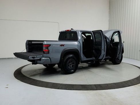 New 2026 Nissan Frontier PRO-4X w/ Pro Premium Package AWD/4WD image 15