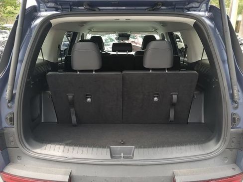 Used 2025 Hyundai Santa Fe SEL FWD image 14