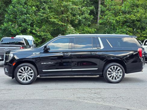 Used 2021 GMC Yukon XL Denali w/ Denali Premium Package AWD/4WD image 4
