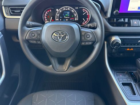 New 2025 Toyota RAV4 XLE image 17