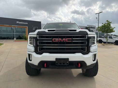 Used 2023 GMC Sierra 2500 AT4 AWD/4WD image 7