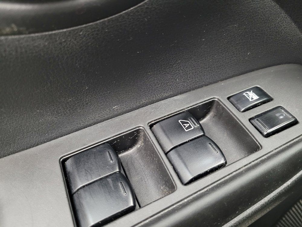 Used 2019 Nissan Versa SV FWD image 27
