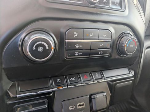 Used 2022 Chevrolet Silverado 1500 W/T w/ WT Value Package image 18