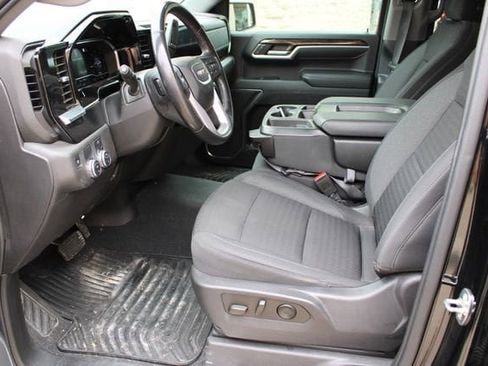 Certified 2022 GMC Sierra 1500 Elevation image 17