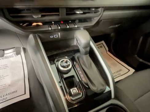 Used 2023 Chevrolet Colorado Trail Boss w/ Technology Package AWD/4WD image 26