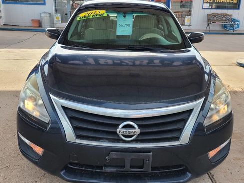 Used 2015 Nissan Altima 2.5 S w/ Power Driver Seat Package FWD image 2