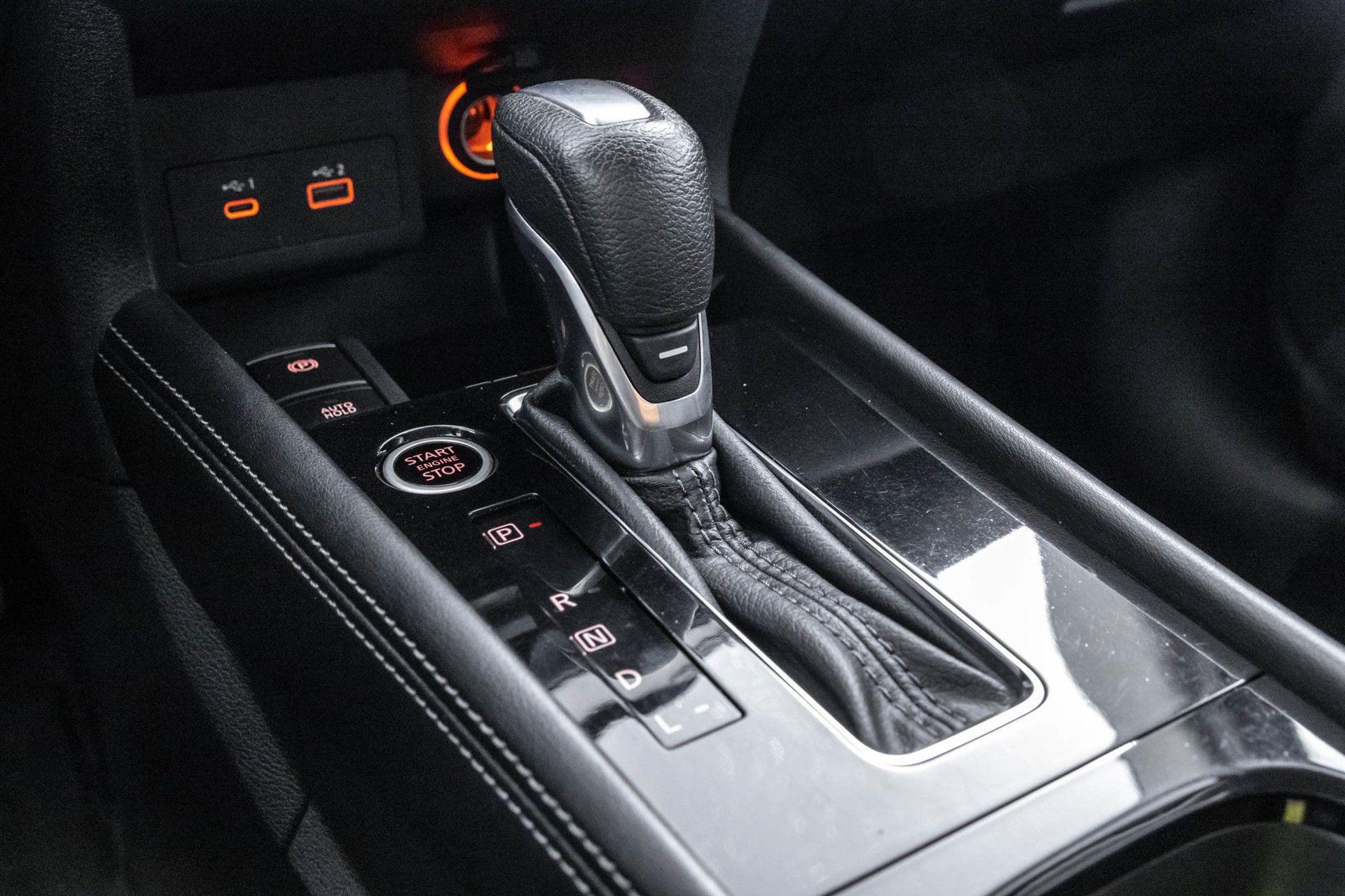 Used 2022 Nissan Kicks SV FWD image 30