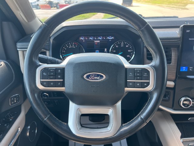 Used 2024 Ford Expedition Max Limited AWD/4WD image 17