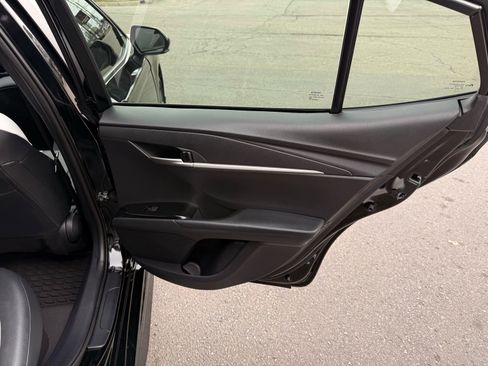 Used 2025 Toyota Camry SE image 28