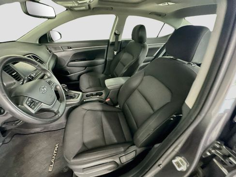Used 2018 Hyundai Elantra Value Edition FWD image 13