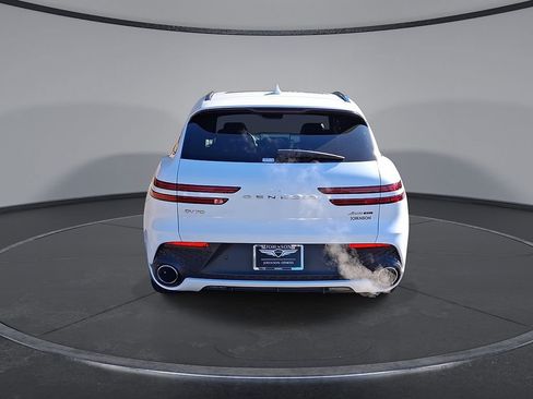 Certified 2025 Genesis GV70 3.5T Sport w/ Sport Advanced Package image 23