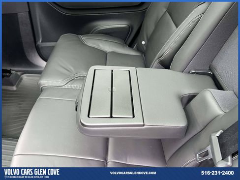 Used 2026 Volvo XC90 T8 Ultra w/ Protection Package AWD/4WD image 10