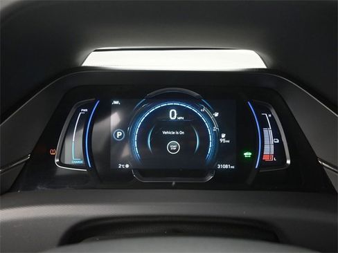 Used 2021 Hyundai Ioniq Limited image 36
