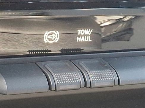 Used 2023 RAM 3500 Tradesman w/ Chrome Appearance Group image 25