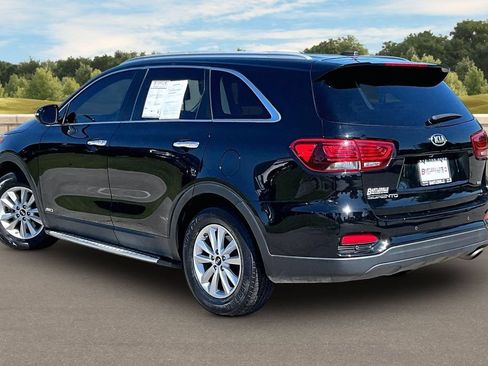 Used 2020 Kia Sorento LX w/ LX I4 Convenience Package AWD/4WD image 11