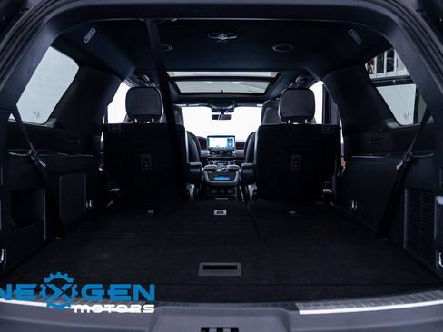 Used 2022 Lincoln Navigator Reserve image 45