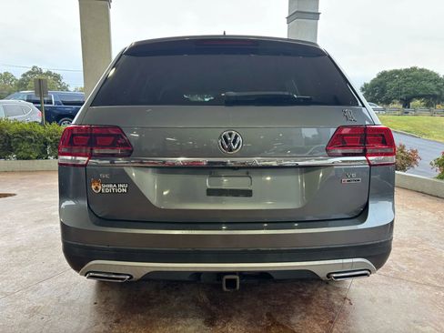 Used 2019 Volkswagen Atlas SE w/ Towing Package image 5