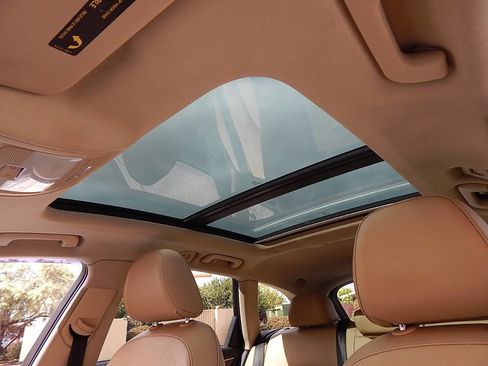 Used 2015 Audi A4 Premium Plus w/ Technology Package image 14