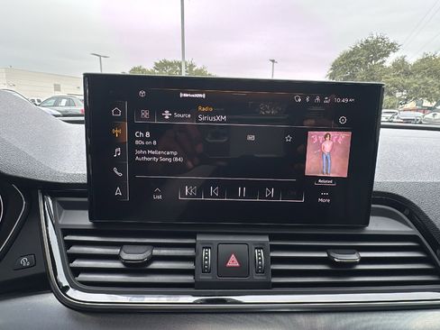 Certified 2025 Audi Q5 2.0T Premium image 18