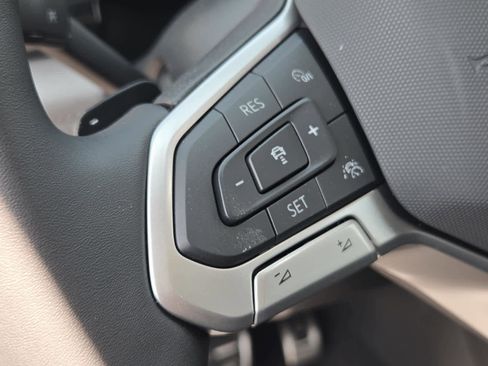 New 2026 Volkswagen Atlas Peak Edition AWD/4WD image 23