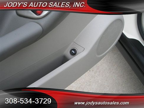 Used 2007 Chevrolet Malibu LS image 6