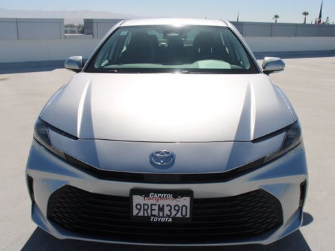 Certified 2025 Toyota Camry LE AWD/4WD image 7