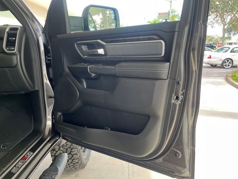 New 2022 RAM 1500 Big Horn image 23