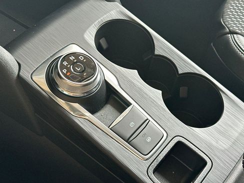 New 2025 Ford Escape SE image 19