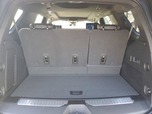 New 2026 Chevrolet Tahoe Z71 image 9