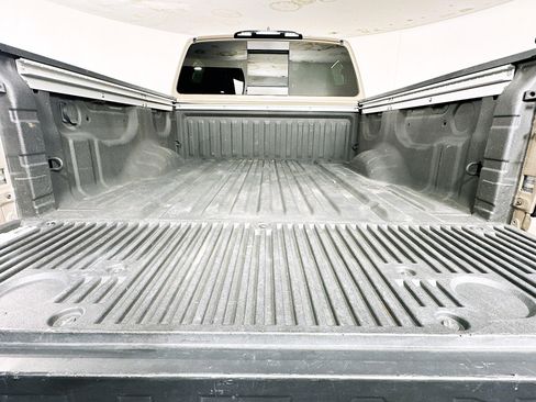 Used 2024 Nissan Titan PRO-4X w/ Pro-4x Convenience Package image 22