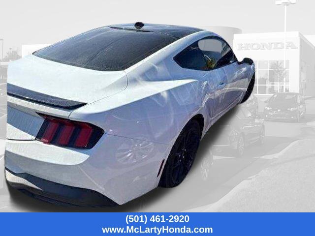 Used 2024 Ford Mustang Premium RWD image 3